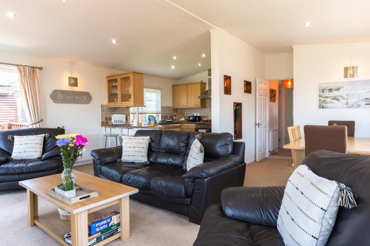 Finest Retreats - Serendipity Lodge Torpoint Bagian luar foto