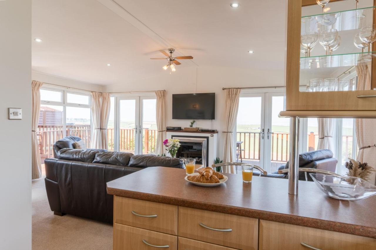 Finest Retreats - Serendipity Lodge Torpoint Bagian luar foto